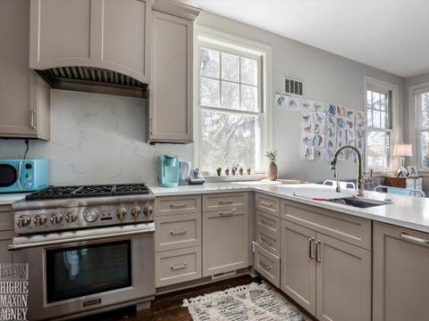 35 Fisher Rd, Grosse Pointe, MI 48230 photo 7