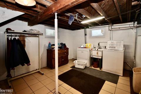306 Oak, Flushing, MI 48433 photo 19