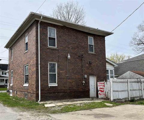 320 Cass St, Owosso, MI 48867 photo 4