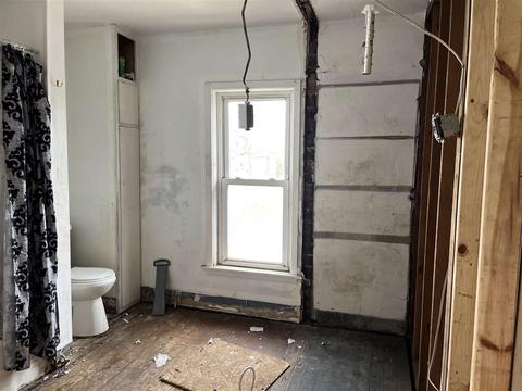 320 Cass St, Owosso, MI 48867 photo 15