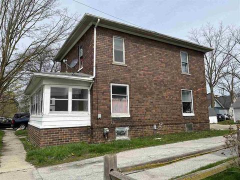 320 Cass St, Owosso, MI 48867 photo 3