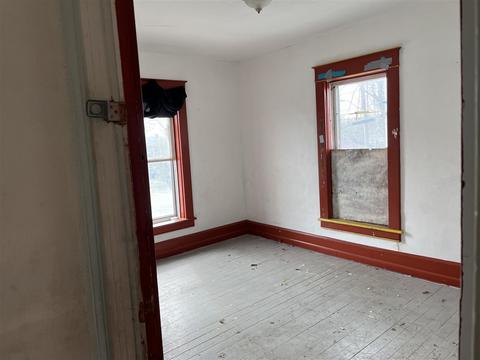 320 Cass St, Owosso, MI 48867 photo 11