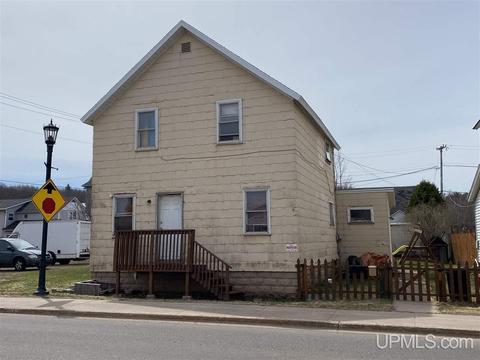307 W Division, Ishpeming, MI 49849 photo 1