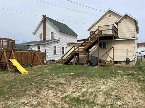 307 W Division, Ishpeming, MI 49849 photo 38