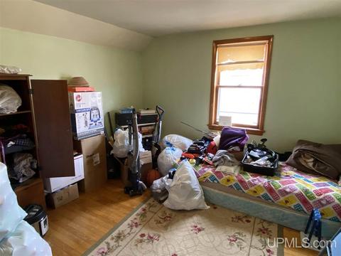 307 W Division, Ishpeming, MI 49849 photo 31