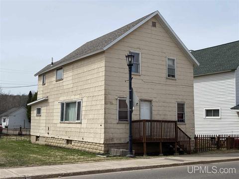 307 W Division, Ishpeming, MI 49849 photo 33