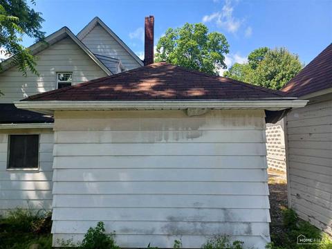 810 Pine St, Owosso, MI 48867 photo 5