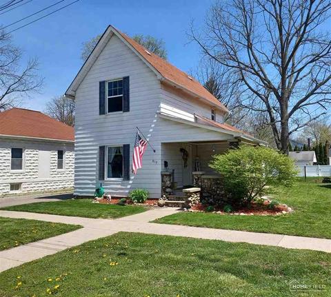810 Pine St, Owosso, MI 48867 photo 1