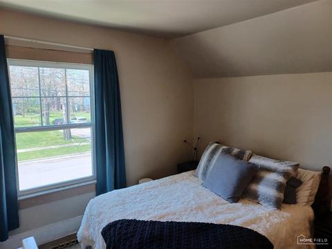 810 Pine St, Owosso, MI 48867 photo 11