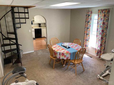 810 Pine St, Owosso, MI 48867 photo 9