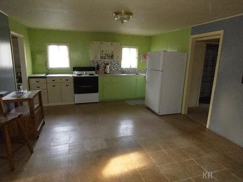 1059 Crestview Dr, Harrison, MI 48625 photo 10