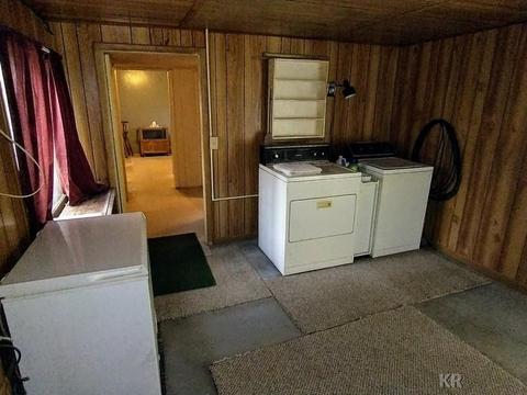 1059 Crestview Dr, Harrison, MI 48625 photo 17