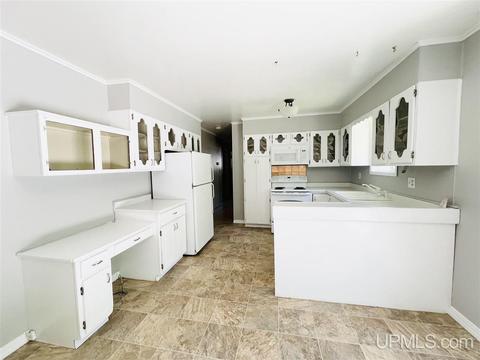 4749 17th Rd, Escanaba, MI 49829 photo 5