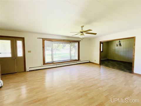 4749 17th Rd, Escanaba, MI 49829 photo 8