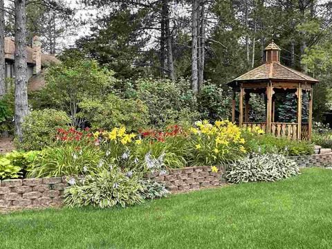 10194 E Atherton Rd, Davison, MI 48423 photo 2