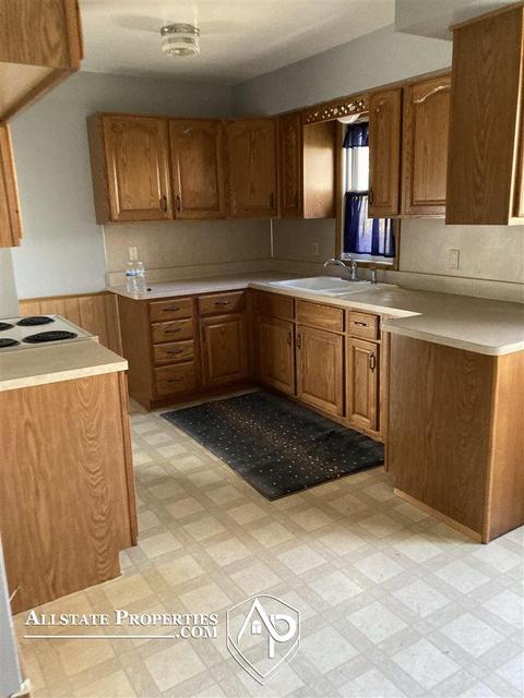 3801 Delaware Ave, Flint, MI 48506 photo 8