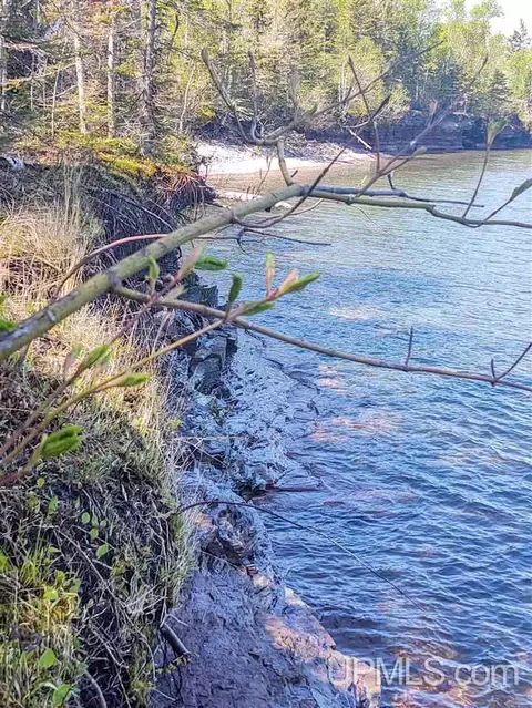 tbd Parcel B Point Abbaye, L'anse, MI 49946 photo 18