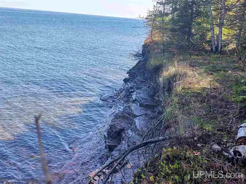 tbd Parcel B Point Abbaye, L'anse, MI 49946 photo 11