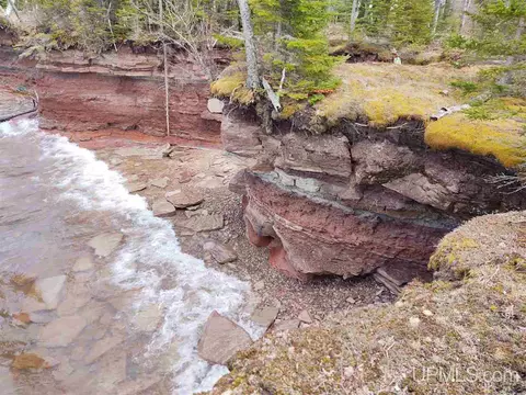 tbd Parcel B Point Abbaye, L'anse, MI 49946 photo 4