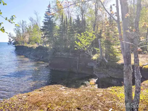tbd Parcel B Point Abbaye, L'anse, MI 49946 photo 8