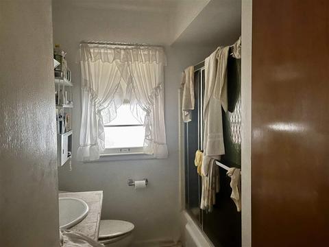 2403 Tuscola, Flint, MI 48503 photo 4