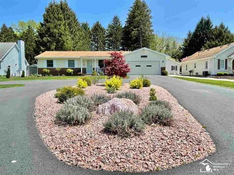 6936 Jackman Rd, Temperance, MI 48182 photo 3