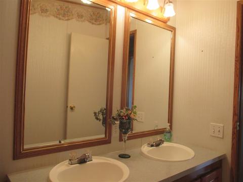 11270 W Stanley, Flushing, MI 48433 photo 15
