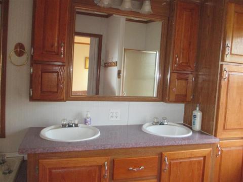 11270 W Stanley, Flushing, MI 48433 photo 18