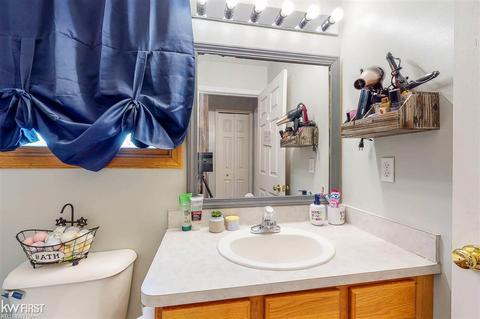 833 Star Dr, Davison, MI 48423 photo 29