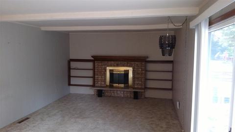 6481 Bonnie Dr, Flushing, MI 48433 photo 7