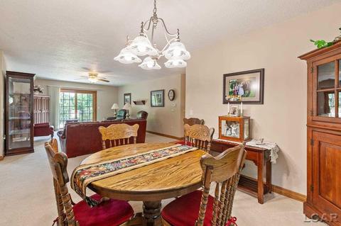 1615 Mitchell Ct, Adrian, MI 49221 photo 8