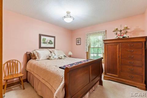 1615 Mitchell Ct, Adrian, MI 49221 photo 14