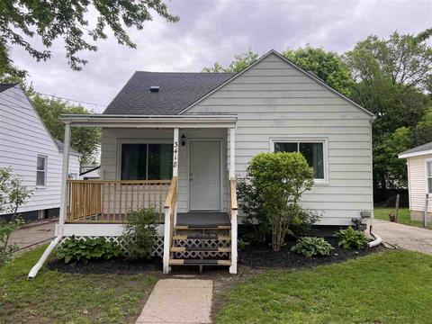 3418 Brown St, Flint, MI 48503 photo 1