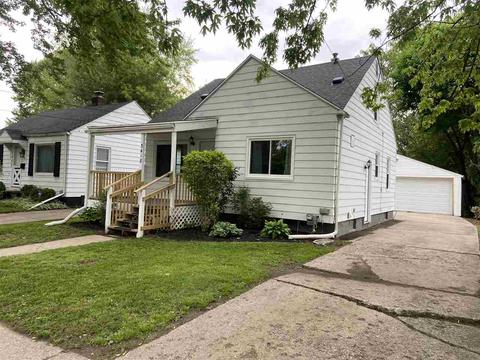 3418 Brown St, Flint, MI 48503 photo 2