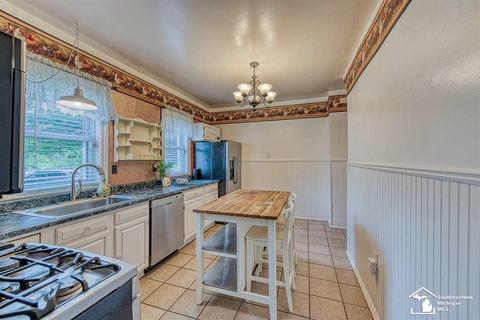11293 N Telegraph Rd, Carleton, MI 48117 photo 4