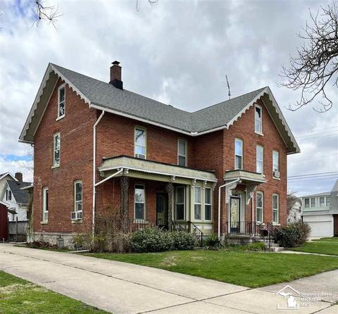 202 Cass St, Monroe, MI 48161 photo 1