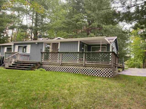 241 Dennis, Gladwin, MI 48624 photo 2