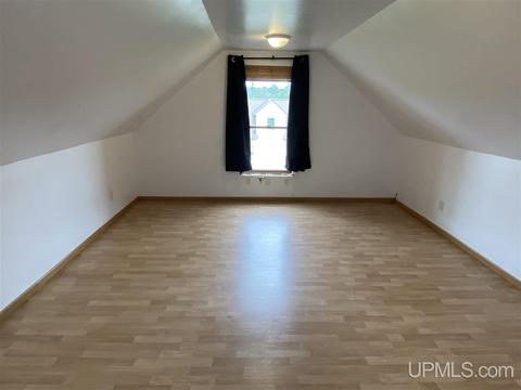 350 River St, Ishpeming, MI 49849 photo 15