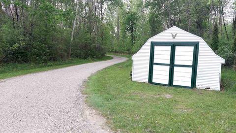 1845 Erickson, Pinconning, MI 48650 photo 26