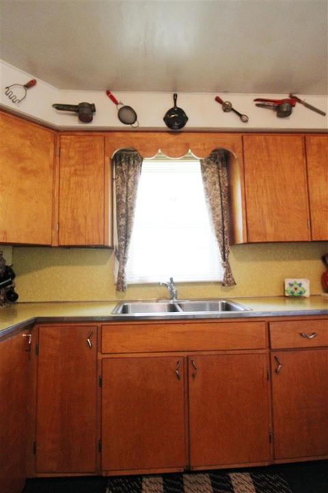 4047 Minerva Dr, Flint, MI 48504 photo 12