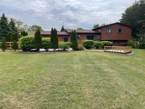8565 N Mckinley Rd, Flushing, MI 48433 photo 2