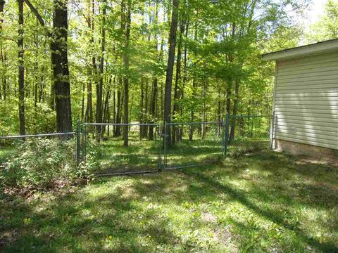 811 Peasley, Harrison, MI 48625 photo 32