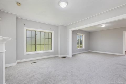 45710 Tilch, Macomb, MI 48044 photo 12