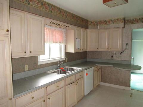 9084 Westfield Dr, Flushing, MI 48433 photo 10