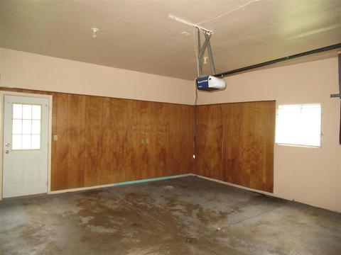 9084 Westfield Dr, Flushing, MI 48433 photo 3