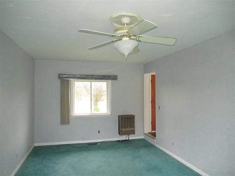 9084 Westfield Dr, Flushing, MI 48433 photo 4