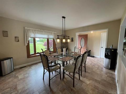 5252 Bowman Rd, Saint Clair, MI 48079 photo 3