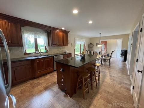 5252 Bowman Rd, Saint Clair, MI 48079 photo 6
