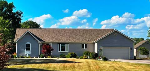 5252 Bowman Rd, Saint Clair, MI 48079 photo 1