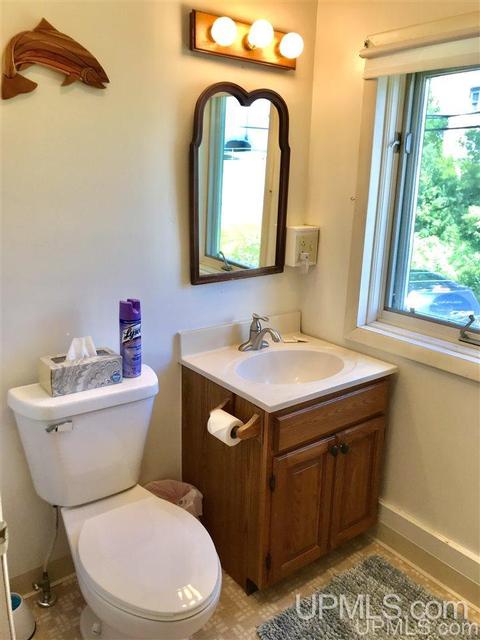 6397 State St, Garden, MI 49835 photo 33